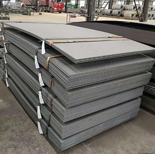 56-68 HRC Bimetal Cladding Hardened Composite Wear Plates in Metallurgy with Thickness of Substrate and Alloy Layer Steel - China Hardfacing Welded Bimetal Composite Wear Plate and Wear Steel Plate