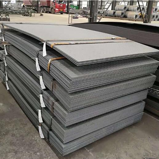 56-68 HRC Bimetal Cladding Hardened Composite Wear Plates in Metallurgy with Thickness of Substrate and Alloy Layer Steel - China Hardfacing Welded Bimetal Composite Wear Plate and Wear Steel Plate